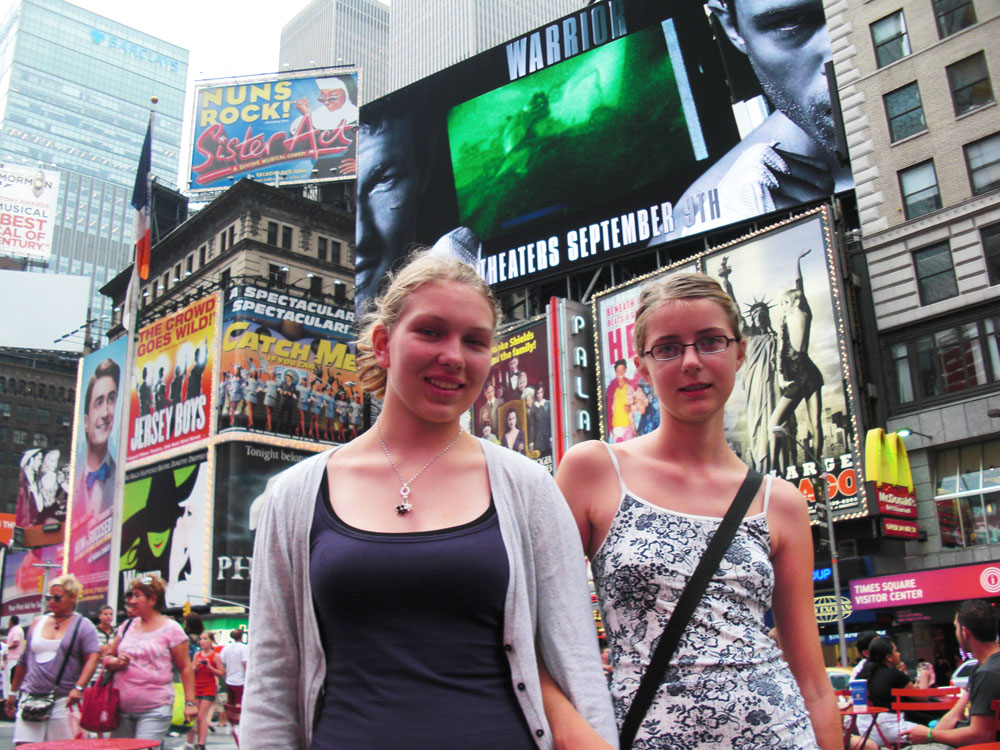 018 Times Square,